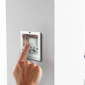 TD4 KNX TOUCH PANEL